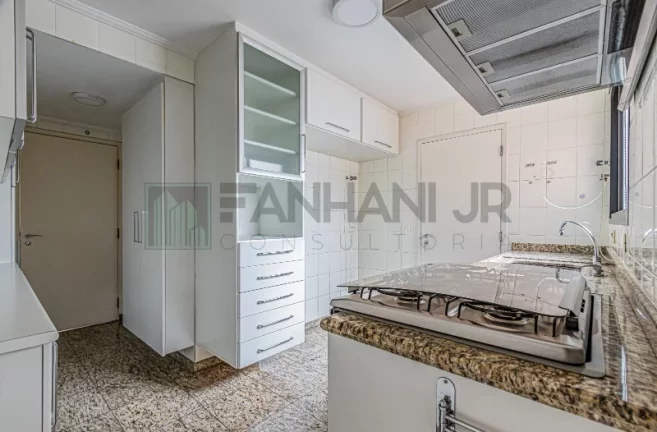 Imagem Apartamento para locação em Moema, São Paulo-SP: 3 quartos, 3 suítes, 4 salas, 5 banheiros, 4 vagas, 220m².