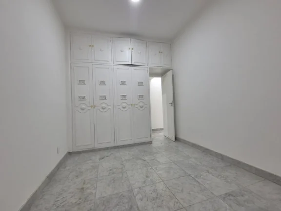 Imagem Apartamento para Venda em Rio de Janeiro, COPACABANA, 2 dormitórios, 1 banheiro, 1 vaga