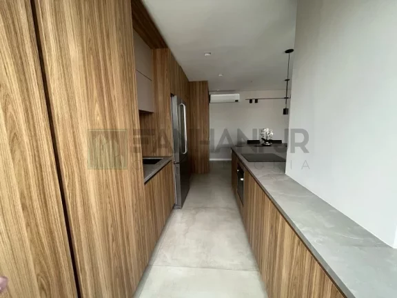 Imagem Apartamento de Luxo no Jardim Paulista: 3 Quartos, 2 Suítes, 3 Salas, 4 Banheiros, 3 Vagas de Garagem, 133m² de Área em São Paulo-SP!