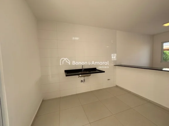Imagem Esta encantadora casa em Valinhos conta com 3 dormitórios, sendo 1 suíte. No térreo, você encont...