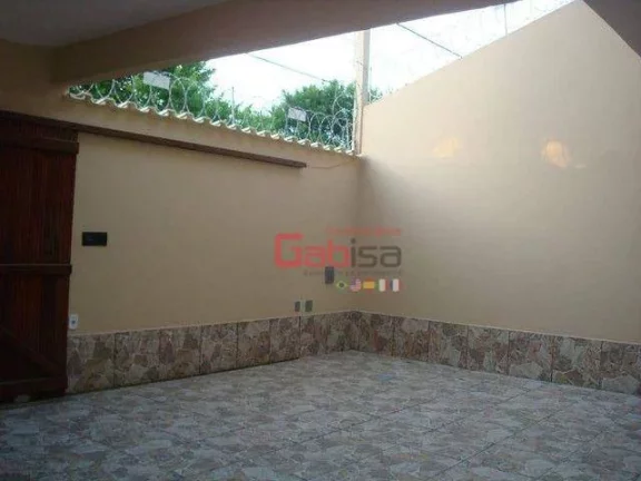 Imagem Casa com 3 dormitórios à venda, 235 m² por R$ 485.000,00 - Palmeiras - Cabo Frio/RJ