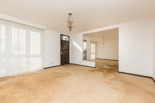 Imagem Casa térrea com 4 quartos no Seminário