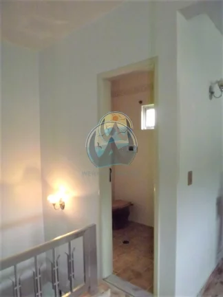 Imagem Imperdível! Casa à venda em Ubatuba-SP, no bairro Silop, com 3 quartos, 1 suíte, 2 salas, 1 banheiro, 5 vagas de garagem e 330m² de área.