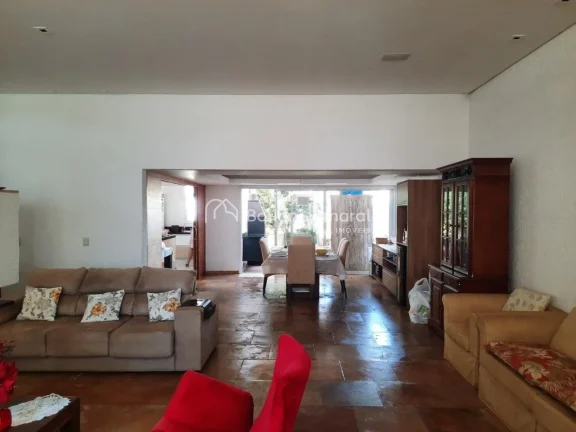 Imagem Esta casa térrea contemporânea oferece:
? Ambientes integrados com ótimo aconchego;
 ? Living amp...