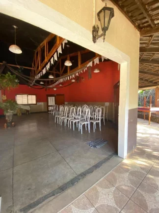 Imagem Casa à venda, 3 m² por R$ 2.000.000,00 - Setor Santa Rita - Itumbiara/GO