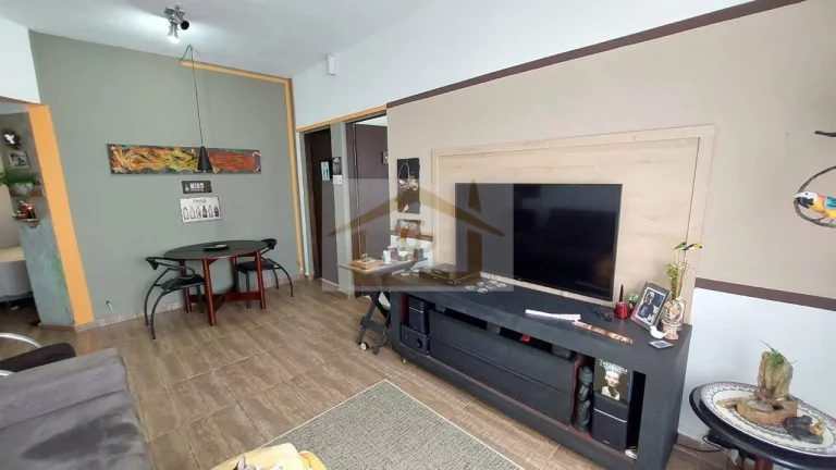 Imagem Casa Térrea, 2 quartos sendo um suíte , condomínio com Clube, 3 vagas