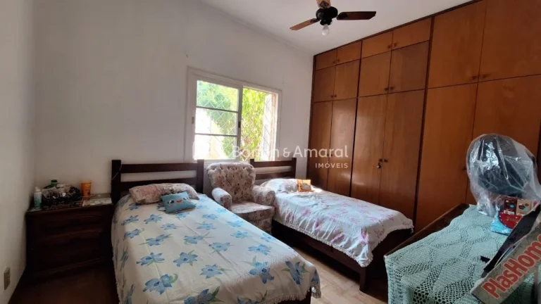 Imagem Casa a venda na Vila Itapura em Campinas!!

Imovel muito bem localizado no bairro a uma quadra da Av...