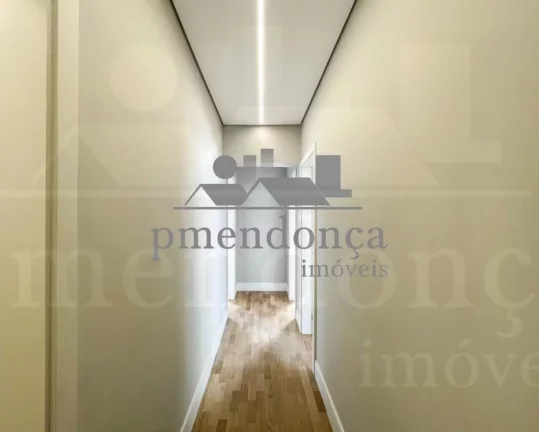 Imagem Apartamento reformado com 3 quartos sendo 1 suíte e 1 vaga à venda nas Perdizes, 121m2
