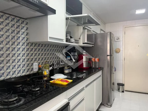Imagem Apartamento de 2 Quartos para Venda no Recreio dos Bandeirantes com 86 m²