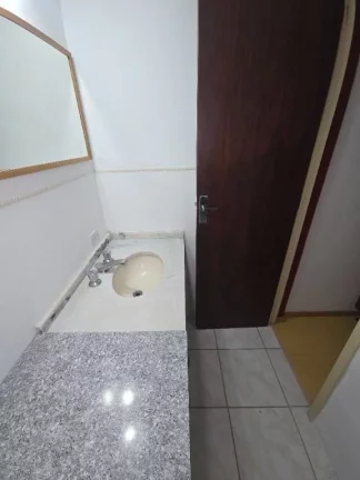 Imagem Apartamento com 1 dormitório para alugar, 42 m² por R$ 2.088,00/mês - Santana - Porto Alegre/RS