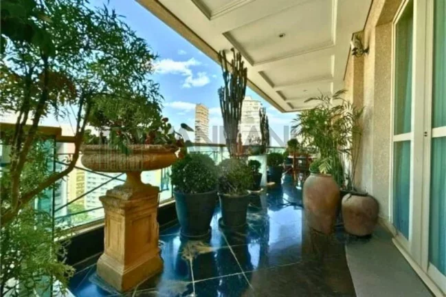 Imagem Imperdível! Apartamento de alto padrão com 4 suítes e 5 vagas no Jardim Europa, São Paulo-SP - 465m² de puro requinte.