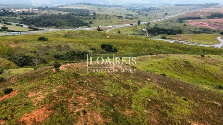 FAZENDA 430 METROS CAÇAPAVA