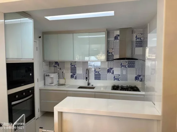 Imagem Casa à Venda no Cond. Atlantic Tower - 3 Quartos, Lazer e 2 Vagas de Garagem