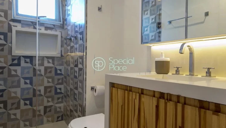 Imagem Lindo Apartamento com 191m² no Alto da Lapa. Ensolarado, com ares de casa! Todo reformado, varanda ...