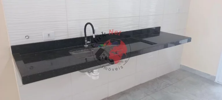 Imagem Casa Térrea Nova sem uso á 400m2 da praia , 3 suites , quintal churrasq, piscina ,4 vagas bairro Gaivota,Itanhaem