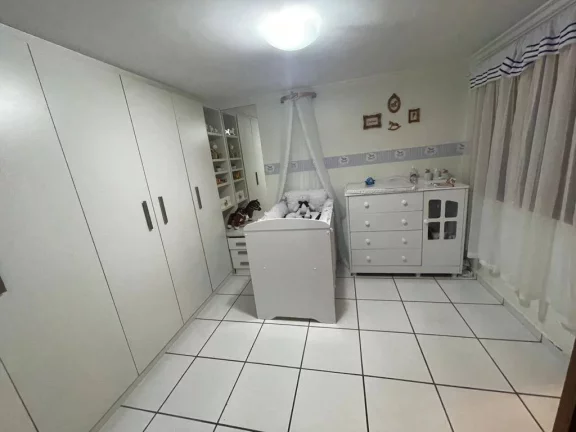 Imagem CASA DE 3 QUARTOS COM SUÍTE E CLOSET, EM BETIM