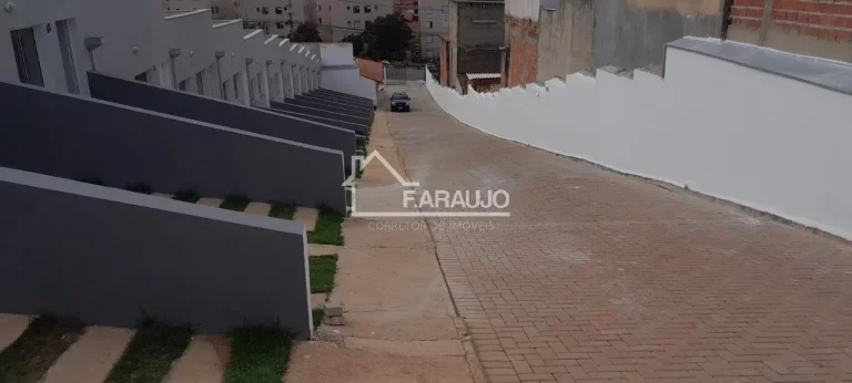 Imagem Casa em condominio para venda em Votorantim. Pronta para morar!