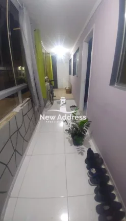 Imagem Apartamento térreo com entrada independente, 2 quartos, varanda com blindex, sem taxa de condomínio. Localização excelente no Vale Encantado.