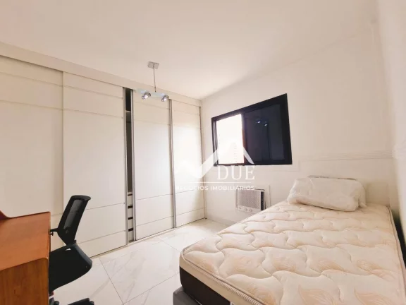 Imagem Cobertura com 4 dormitórios churrasqueira e piscina à venda, 225 m² por R$ 1.990.000 - Ponta da Praia - Santos/SP