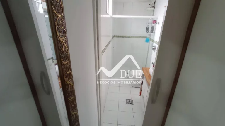 Imagem Cobertura duplex com 4 quartos, churrasqueira e piscina privativa à venda, 350 m² por R$ 1.400.000 - Aparecida - Santos/SP
