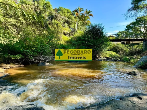 Imagem Magnífico Sítio de 3 Hectares com Cachoeira Privativa em Paraibuna-SP: 6 quartos, 1 suíte, 7 salas, 6 banheiros, 20 vagas de garagem.