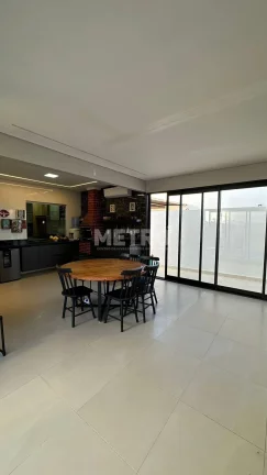 Imagem Venda, casa, 3 quartos, sendo todos suítes, uma com closet, Varanda gourmet clim