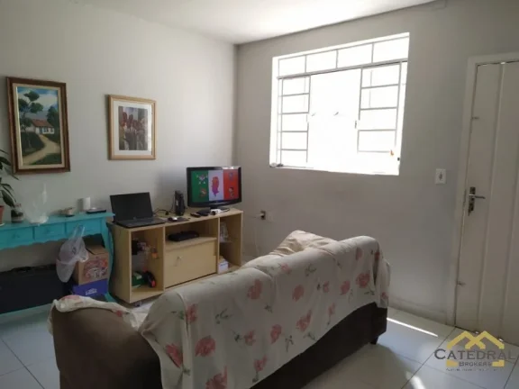 Imagem 2 Casas e 1 Loja no mesmo terreno a Venda na Rua Pirapora - Jundiaí/SP