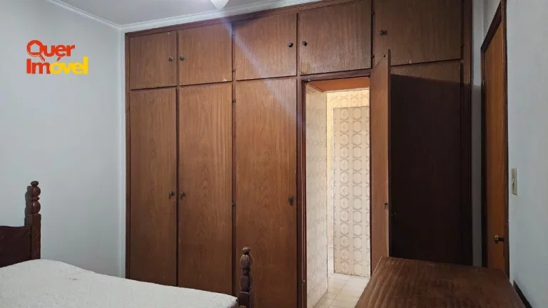 Imagem Imponente casa à venda em Ribeirão Preto-SP, no bairro Ribeirânia: 4 quartos, 2 suítes, 1 sala, 5 banheiros, 3 vagas, 346,67m².