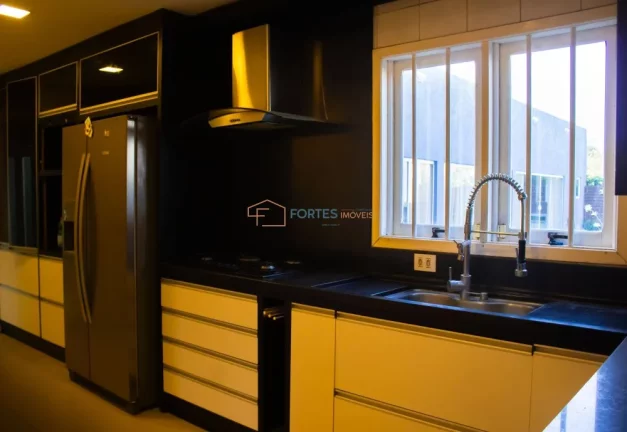 Imagem Fortes Imóveis Vende - Sobrado no Centro de Osório