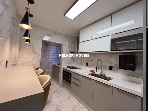 Imagem Apartamento Mobiliado com 03 dormitórios à venda, 120 m² - Meia Praia - Itapema