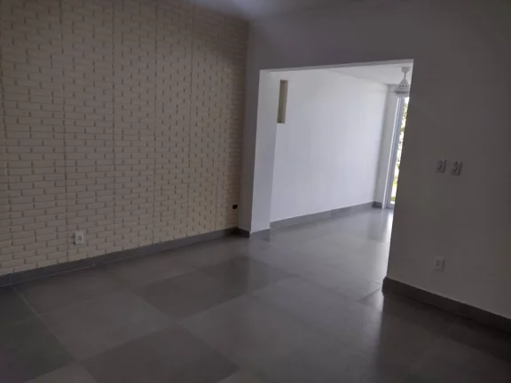 Imagem APARTAMENTO COM DOIS DORMITÓRIOS - VARADOURO - SÃO SEBASTIÃO