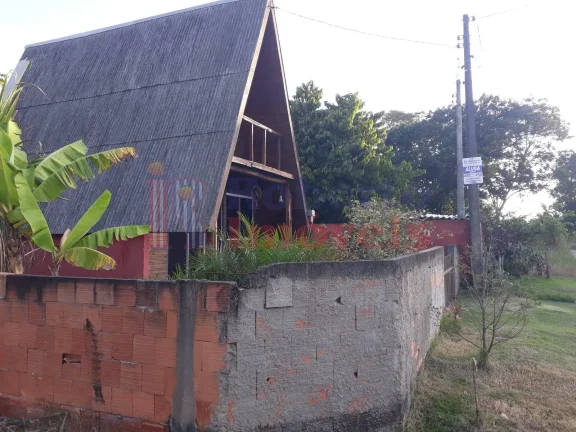 Imagem Chalé bem localizado em Itapoá