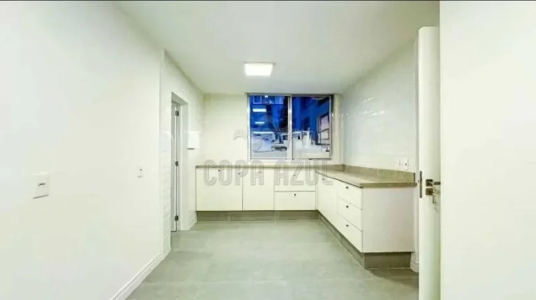 Imagem Copacabana - Residencial › Apartamento com 3 quarto(s) a Venda