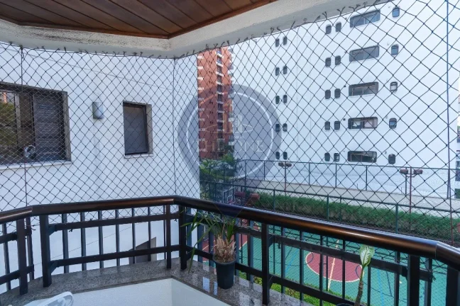 Imagem Aluguel de apartamento de luxo em Indianópolis, São Paulo-SP: 4 quartos, 1 suíte, 2 salas, 3 banheiros, 2 vagas, 140m².