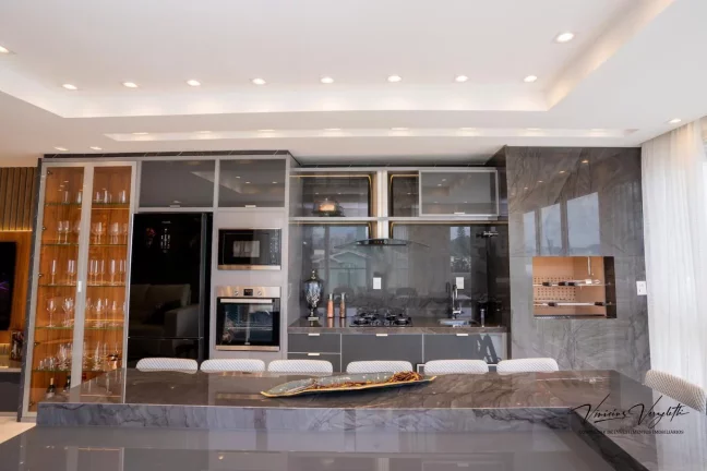 Imagem Frente ao Mar para Venda em Itajaí / SC no bairro Praia Brava de Itajaí