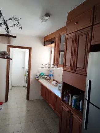 Imagem Apartamento com 85 metros quadrados, com 3 dormitÃ³rios sendo 1 suÃ­te com banheira, Ã¡rea de serviÃ...