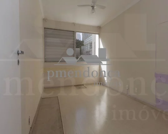 Imagem Apartamento em Higienópolis com 4 quartos (1 suí­te) e 1 vaga, 135 m²