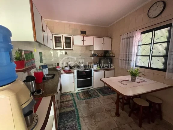 Imagem Imóvel de alto padrão à venda em Campo Grande-MS, no Parque dos Novos Estados: 3 quartos, 3 salas, 4 banheiros, 5 vagas e 240m²!