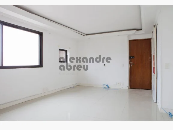 Imagem Apartamento em Moema, próximo ao metrô, disponível para venda ou locação!