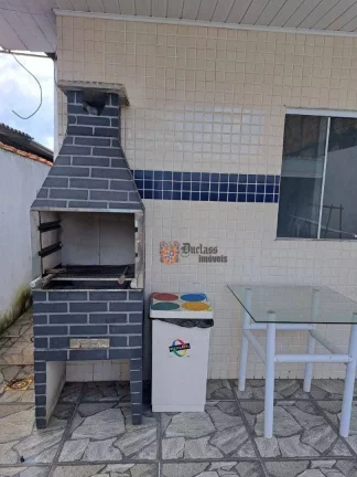 Imagem Casa com 2 dormitórios à venda por R$ 250.000,00 - Nova Mirim - Praia Grande/SP
