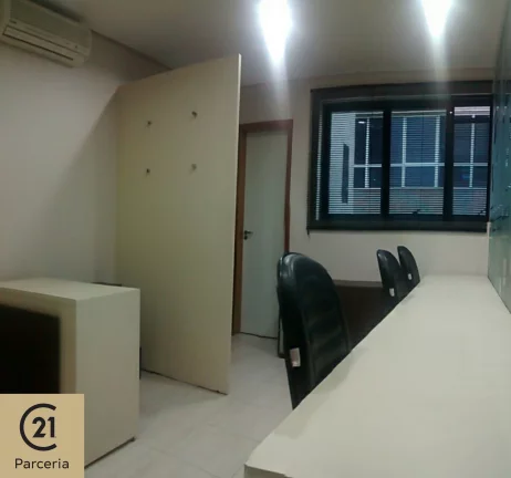Imagem CONJUNTO/ SALA MOBILIADA EM MOEMA