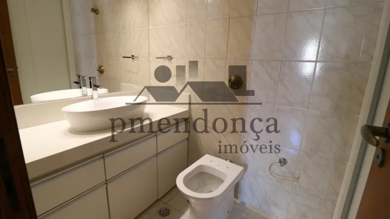 Imagem Apartamento em Pinheiros com 100m², 3 quartos (1 suíte) e 2 vagas fixas.