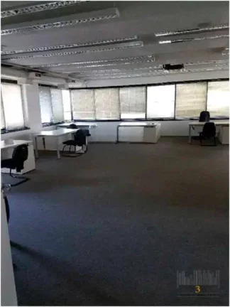 Imagem Sala comercial para locação na Lapa São Paulo SP com vão livre, 4 banheiros e 7 vagas de garagem e 419m²