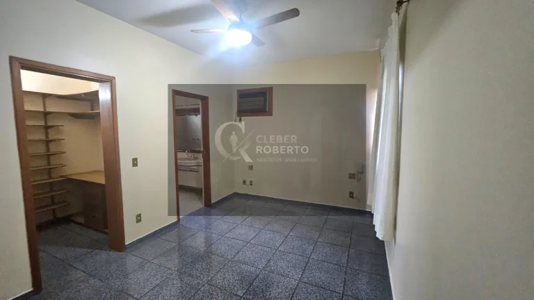 Imagem Apartamento mobiliado e reformado à venda no Centro Com 116,59 m²