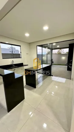 Imagem GH1965

Casa com 3 quartos no Terras Alpha Residencial 2, em terreno com 305m² com 152m² de área ...