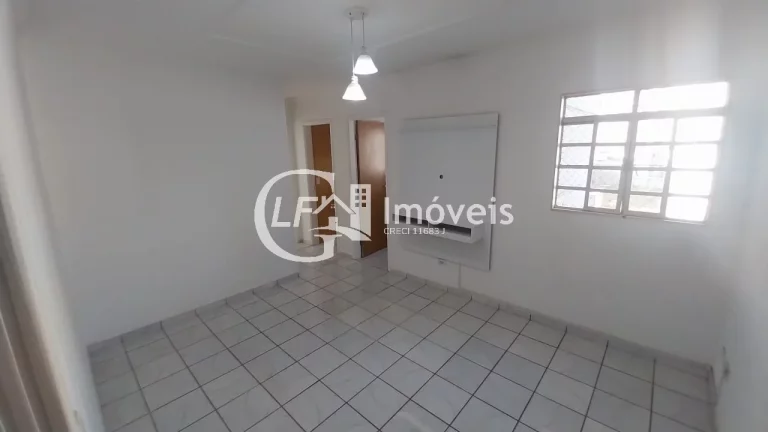 Imagem APARTAMENTO RICO EM ARMARIOS COM TRES QUARTOS