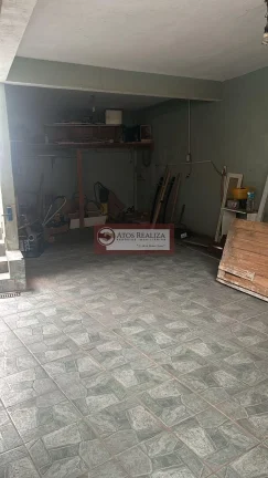 Imagem Sobrado à Venda no Jardim Presidente SP, com 6 Quartos no total, 358m², Imóvel com 3 casas para Renda, Valor irresistível. R$ 390k.