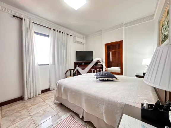 Imagem Apartamento com 3 dormitórios à venda, 161 m² por R$ 1.300.000,00 - Boqueirão - Santos/SP