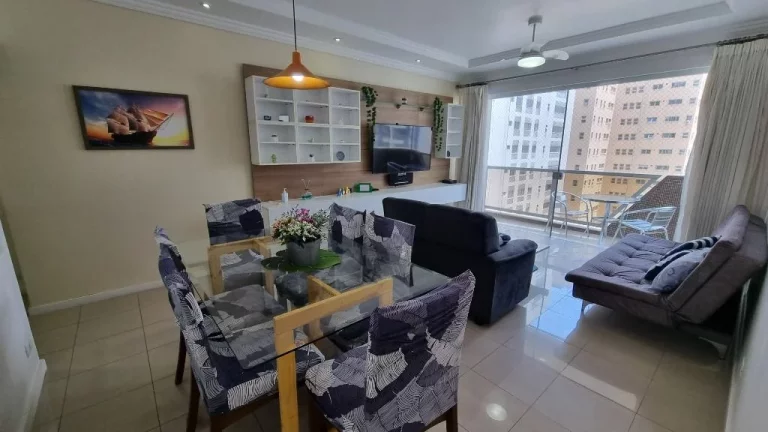 Imagem MARAVILHOSO APARTAMENTO NA PRAIA DE PITANGUEIRAS, 3 DORM. SENDO 1 SUÍTES, 1 VAGA DE GARAGEM, TOTALMENTE REFORMADO.