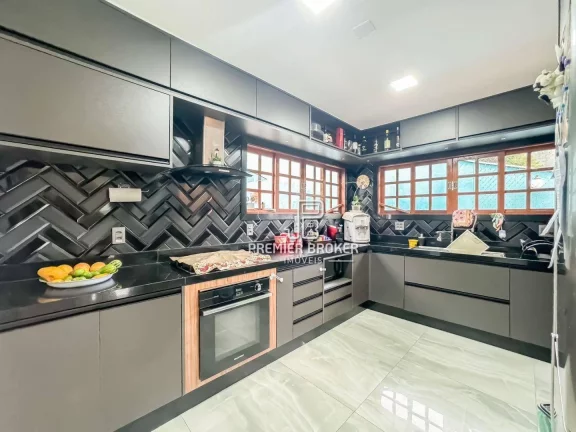 Imagem Casa à venda, 200 m² por R$ 1.490.000,00 - Albuquerque - Teresópolis/RJ